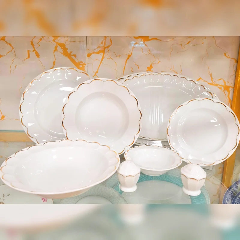 سرویس غذاخوری ۲۹ پارچه چینی زرین مدل نارسیس طلایی - (کد کالا : 0403300۵)