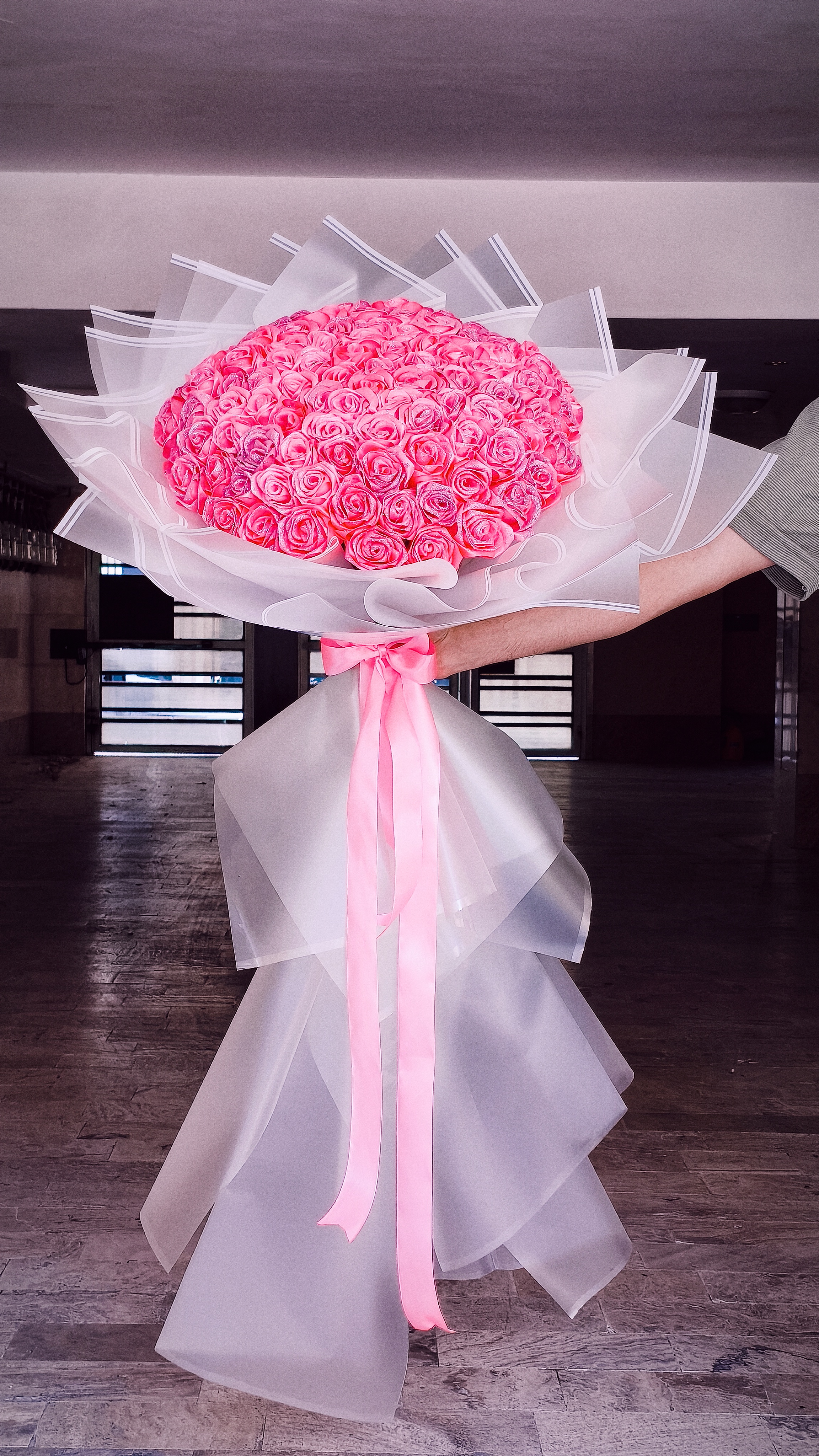 دسته گل مصنوعی روبانی 100 شاخه (کدکالا :05031401)