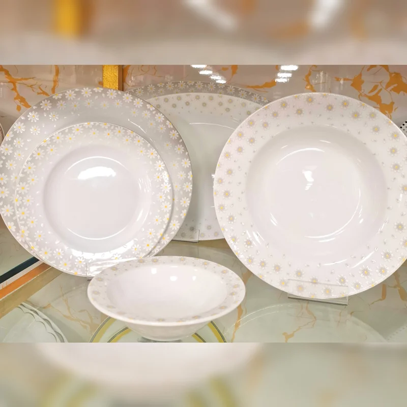 سرویس غذاخوری ۲۶ پارچه چینی زرین مدل کامومیلا - (کد کالا : 0403300۹)