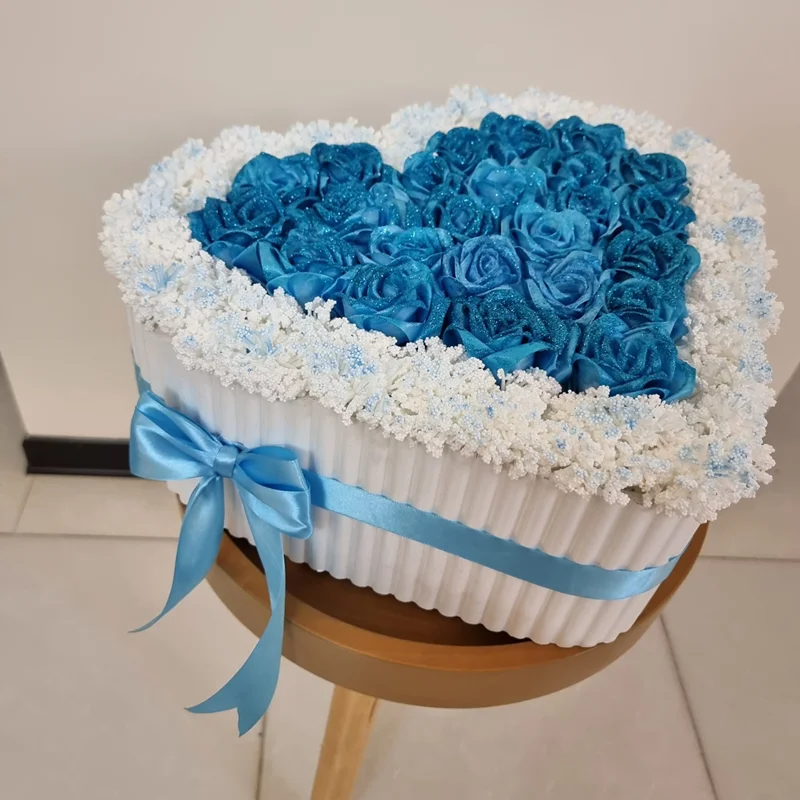 باکس گل مصنوعی روبانی 24 شاخه ویژه خاستگاری و بله برون (کدکالا : 04072802)